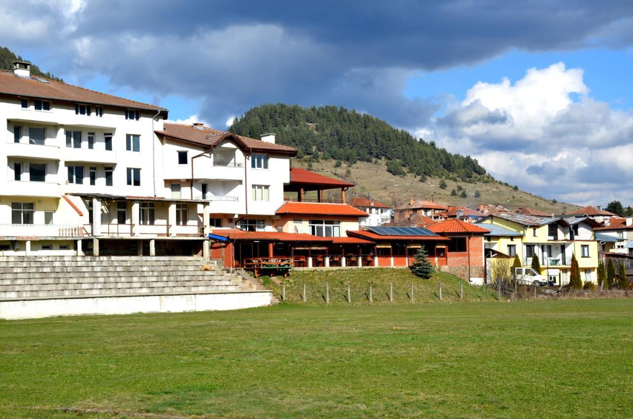 Family Hotel Daisy Borino Eksteriør billede